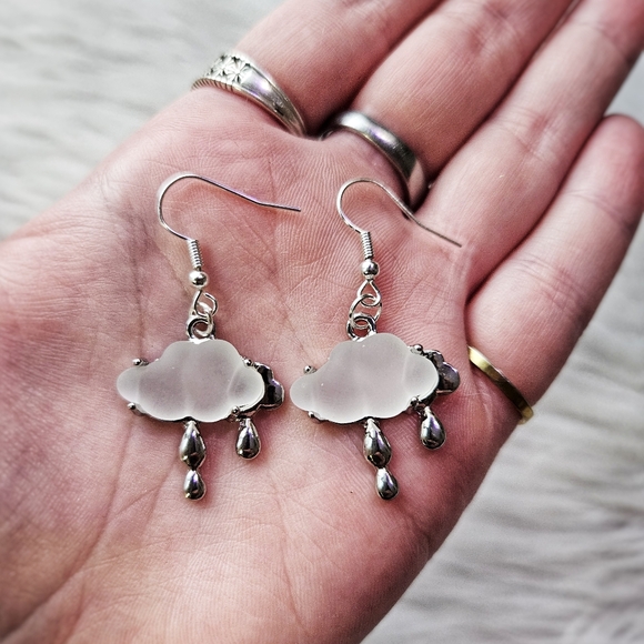 Cloud Earrings - Picture 2 of 5
